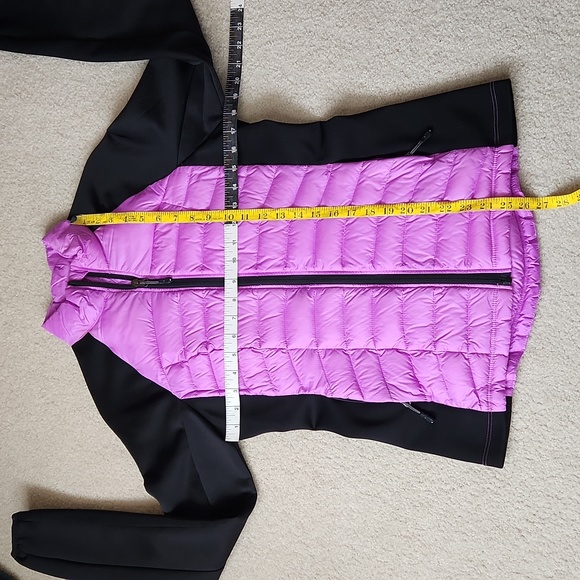 32° DEGREES WEATHERPROOF Light Down Puffer and Stretch Fabric Jacket - Picture 10 of 10